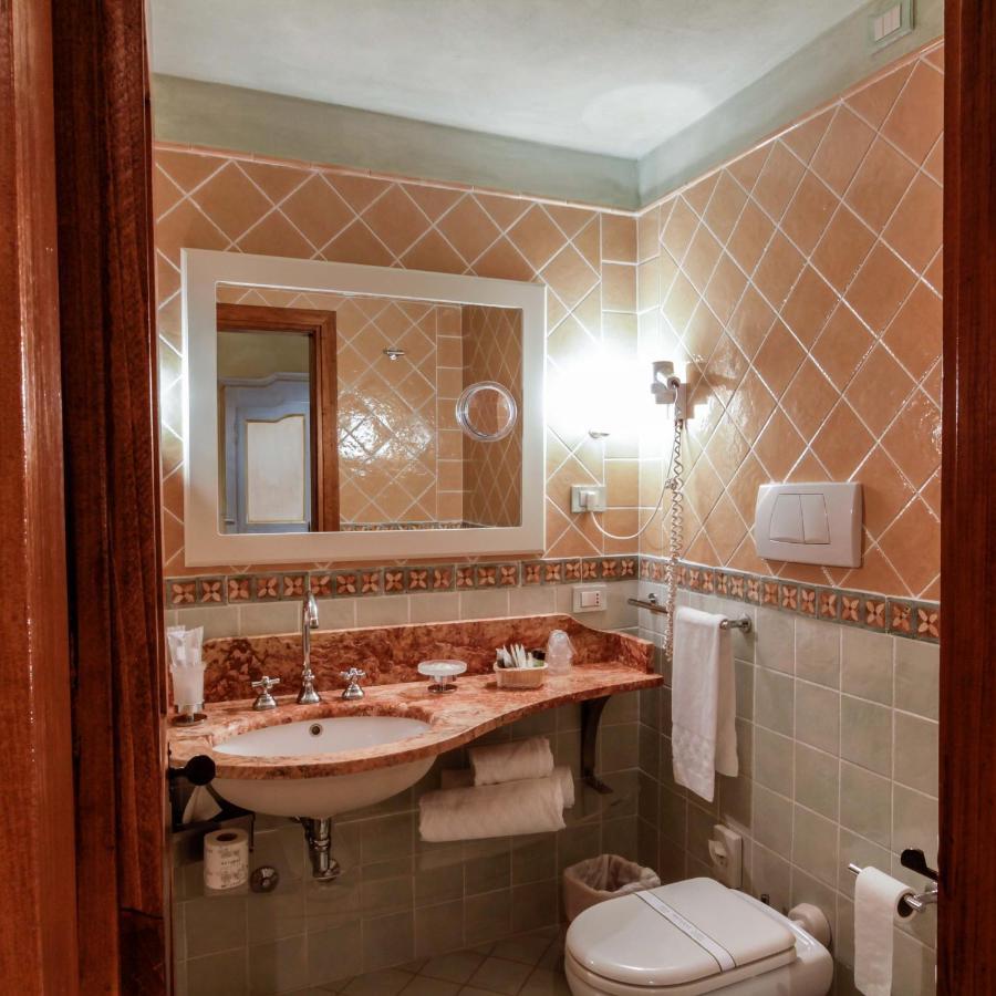San Pietro Sopra Le Acque Resort & Spa Massa Martana Luaran gambar