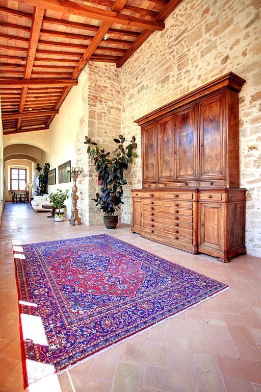 San Pietro Sopra Le Acque Resort & Spa Massa Martana Luaran gambar